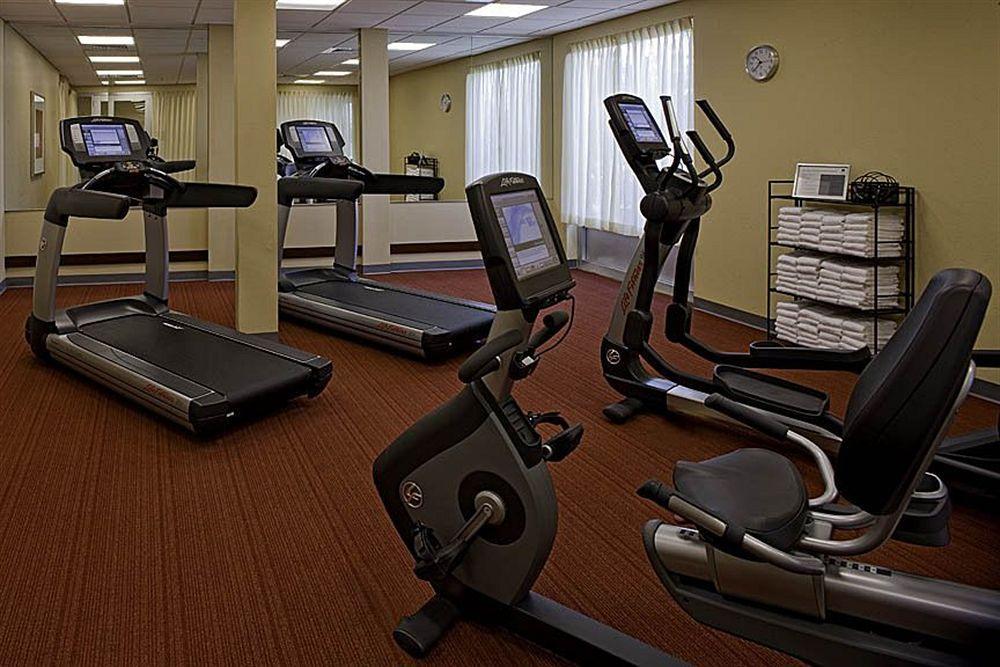 Hyatt Place Норт-Чарлстон Зручності фото
